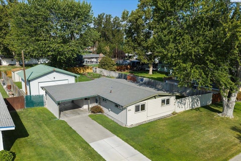 Photo of 801 N Johnson St, Kennewick, WA 99336 (MLS # 296018)