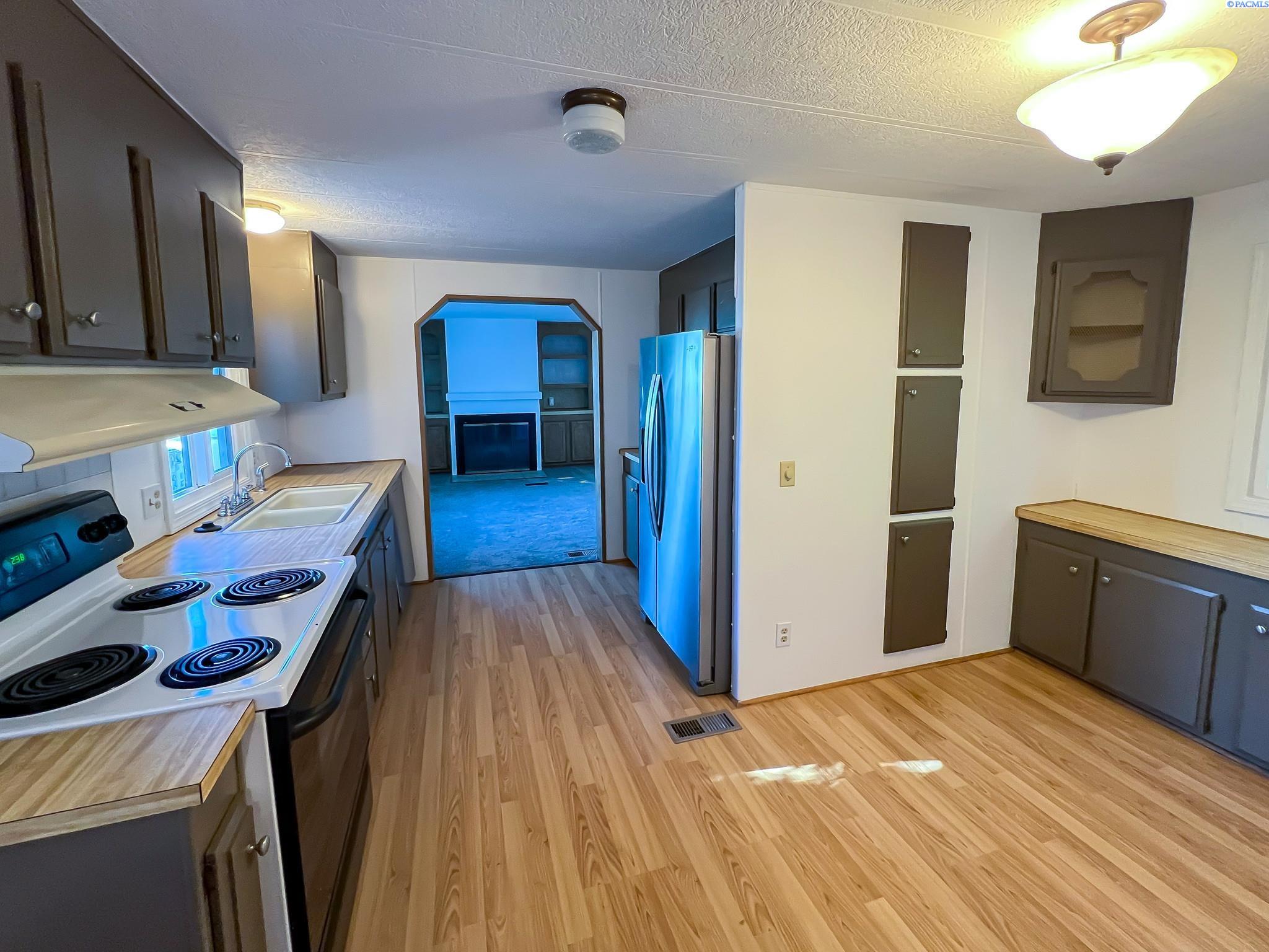 IDX 3 1165 S Grand Ave #47