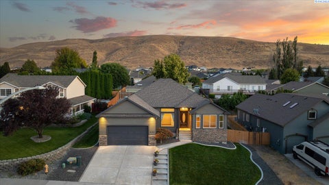 Photo of 4351 Limestone Court, Richland, WA 99352 (MLS # 296358)
