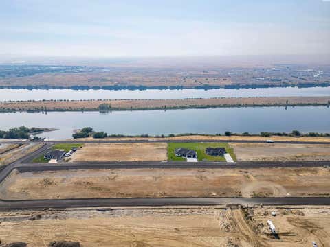 Photo of 405 Panoramic Drive [21], Pasco, WA 99301 (MLS # 295375)