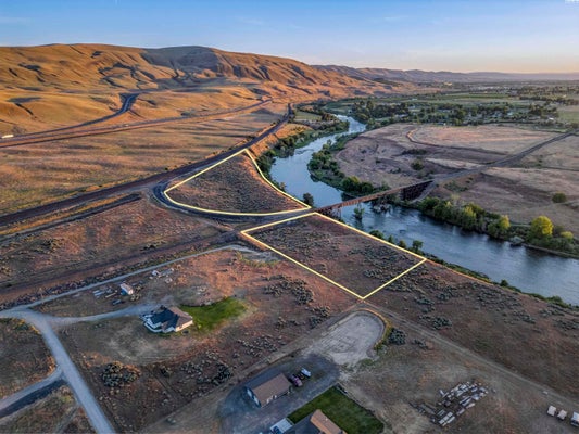 80450 N 757TH PR NW, PROSSER, WA 99350 - Image fb73fc93322e2796a719bb592f74aad2/2918554688