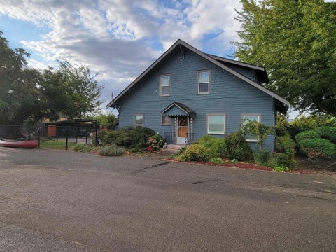 Photo of 1971 Grandridge Rd, Grandview, WA 98930 (MLS # 296118)