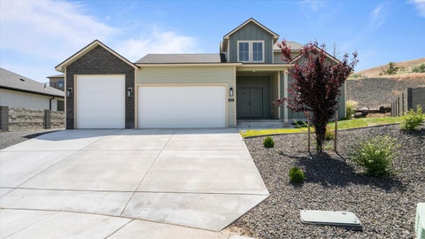 Photo of 760 Mara Loop, Richland, WA 99352 (MLS # 293398)