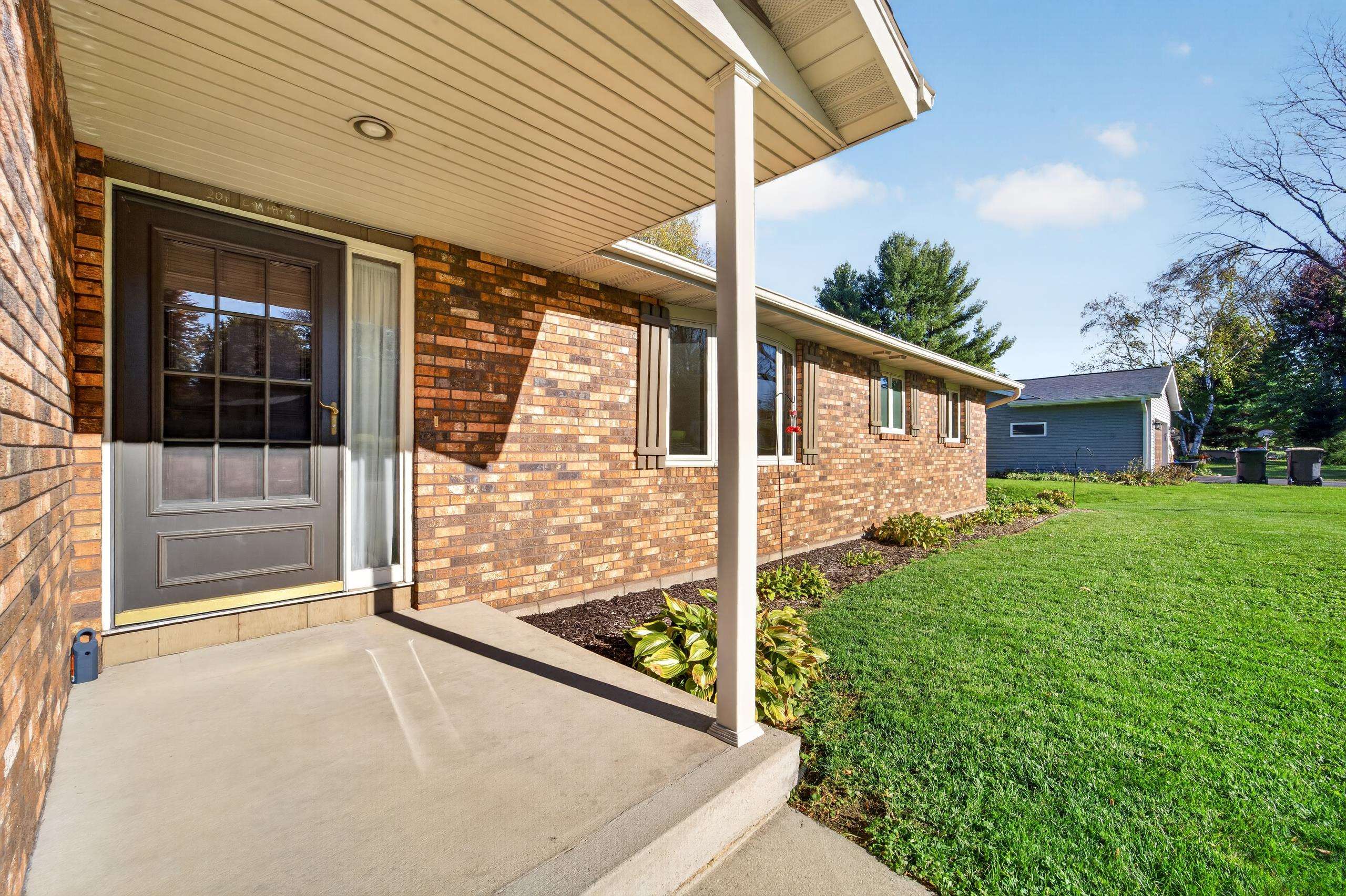 508 Woodvale Drive