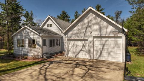 Photo of 1974 N Cypress Lane, Arkdale, WI 54613 (MLS # 2021279)