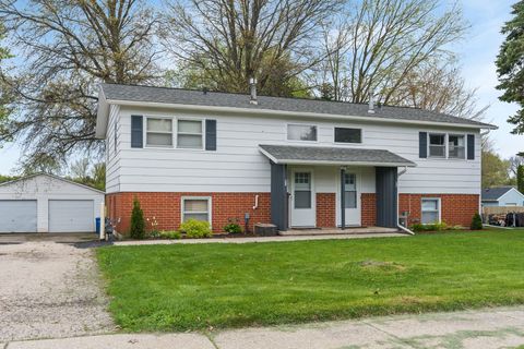 Photo of 163 Walnut Street, Oregon, WI 53575 (MLS # 2021774)