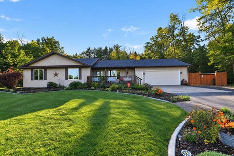 Photo of N4136 Rory Road, Poynette, WI 53955 (MLS # 2034450)