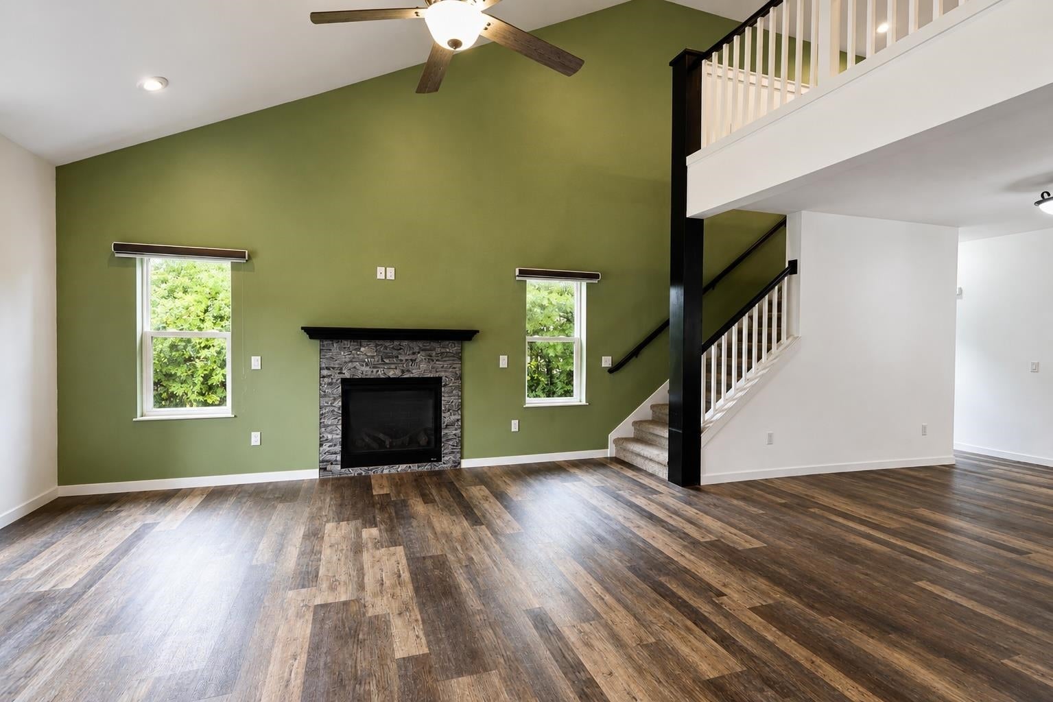 5571 Cheryl Drive - Photo 4