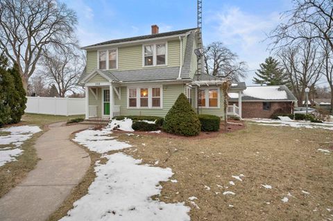 Photo of 306 N Main Street, Orfordville, WI 53576 (MLS # 2013973)