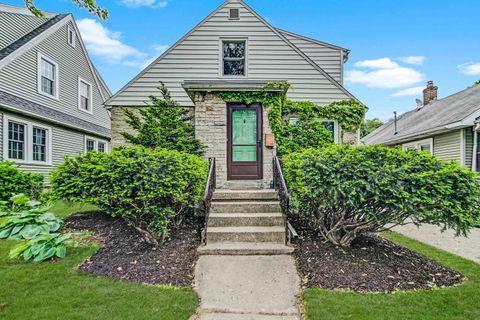 2538 Commercial Avenue, Madison, WI 53704 - #: 1999390
