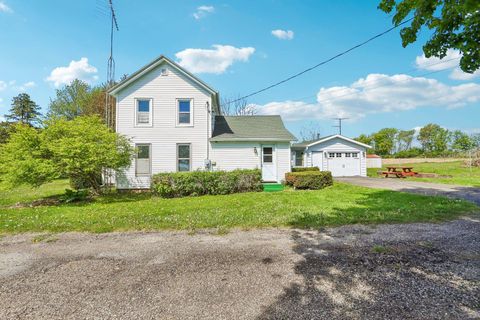 Photo of 3179 Sinbad Road, Dodgeville, WI 53533 (MLS # 2023449)