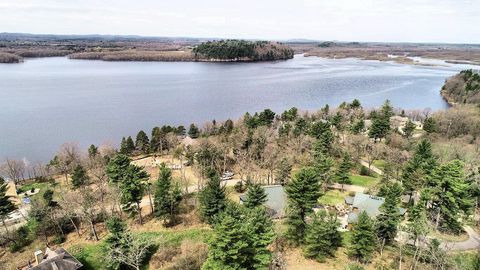 Photo of Bldg 20 1-2 Greenway Crossing PV, Wisconsin Dells, WI 53965 (MLS # 1993671)