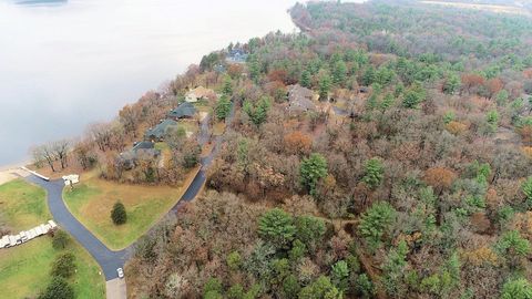 Tiny photo for Bldg 20 1-2 Greenway Crossing PV, Wisconsin Dells, WI 53965 (MLS # 1993671)