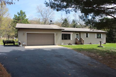 Photo of 2590 14th Court, Adams, WI 53910 (MLS # 2021957)