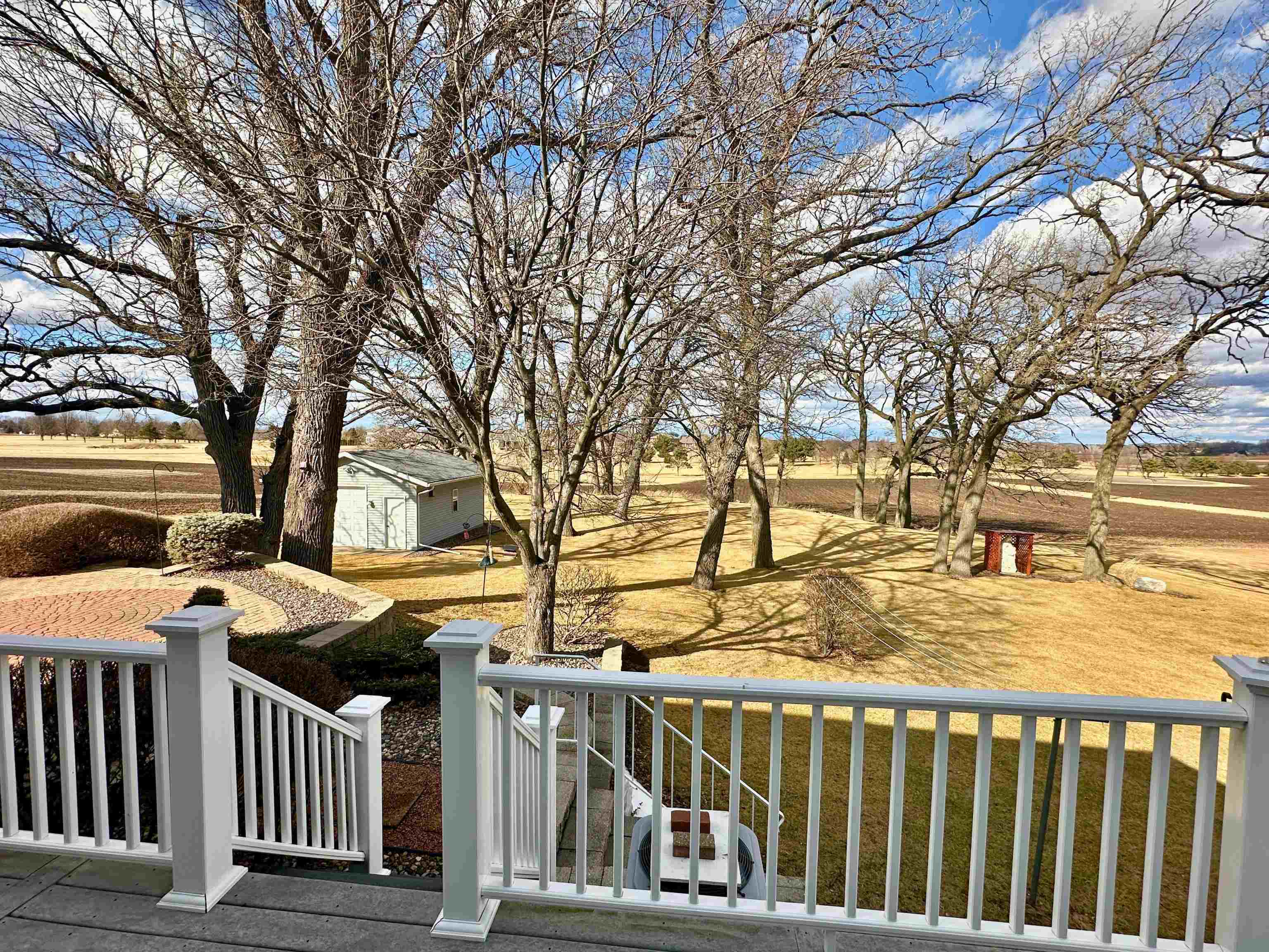 Stoughton, Wisconsin 53589, United States, 3 Bedrooms Bedrooms, ,4 BathroomsBathrooms,Residential,Active,82014