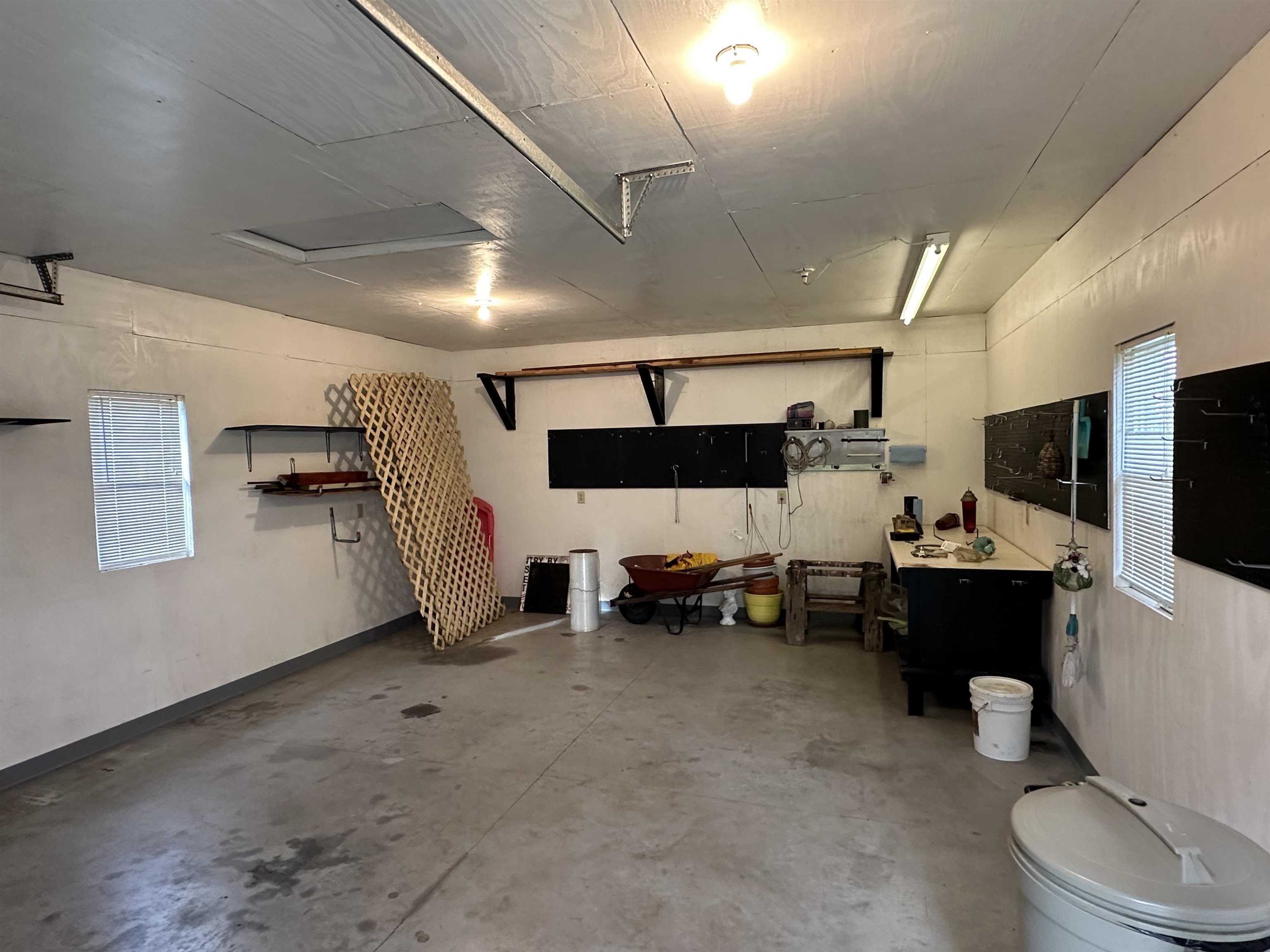 Stoughton, Wisconsin 53589, United States, 3 Bedrooms Bedrooms, ,4 BathroomsBathrooms,Residential,Active,82014