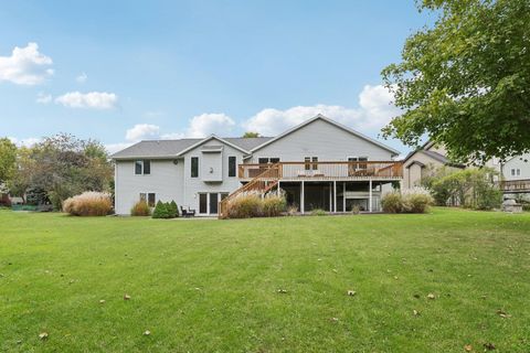 Tiny photo for 919 Lochmoore Drive, Waunakee, WI 53597 (MLS # 2012535)
