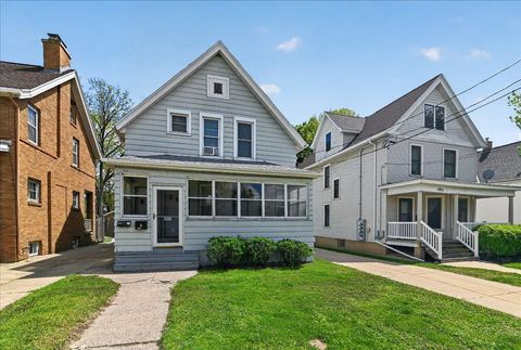 Photo of 1913 E Washington Avenue, Madison, WI 53704 (MLS # 2021206)