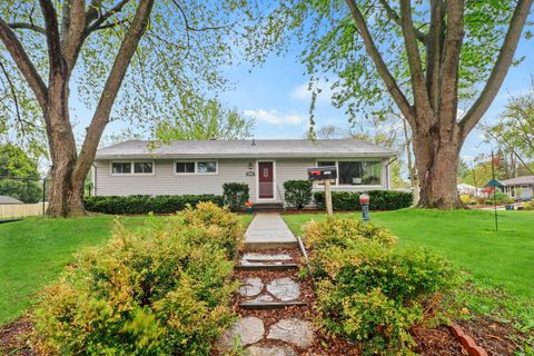 Photo of 1201 Douglas Trail, Madison, WI 53716 (MLS # 2022410)