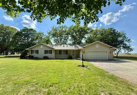Photo of 2450 S Lathers Road, Beloit, WI 53511 (MLS # 2024327)