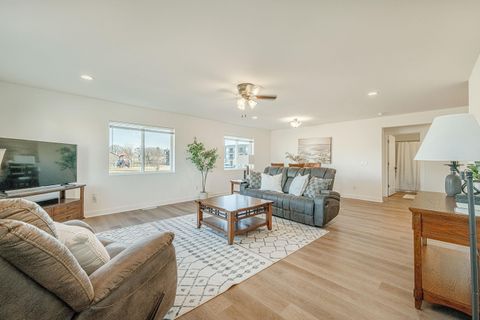 Photo of 912 OREGON PARKS Avenue, Oregon, WI 53575 (MLS # 2014353)