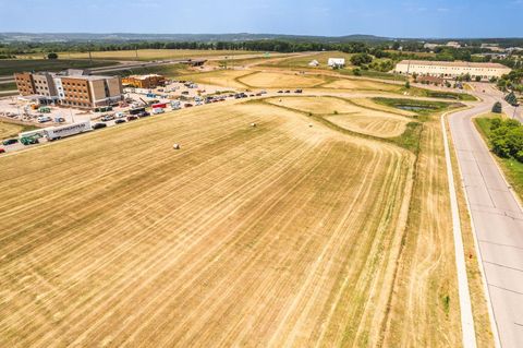 11.63ac Gateway Drive Baraboo WI 53913