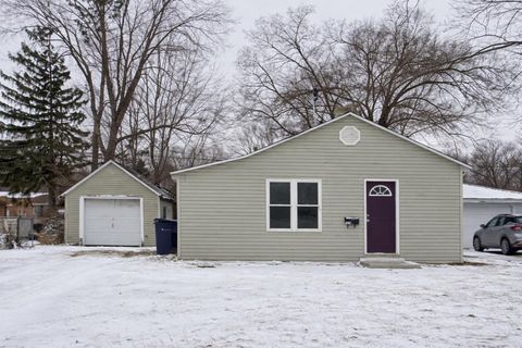 Photo of 1816 S Grant Avenue, Janesville, WI 53546 (MLS # 2014892)