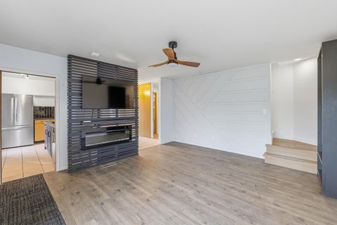 Tiny photo for 733 W 9th Avenue, Oshkosh, WI 54902 (MLS # 2020797)