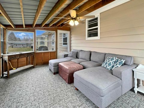 Tiny photo for 937 Seymour Street, Reedsburg, WI 53959 (MLS # 2013027)