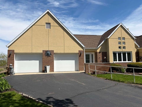 Photo of 2 Sebring Court, Madison, WI 53719 (MLS # 2024738)