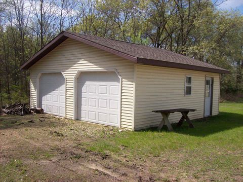 Tiny photo for 497B Lake St Street, Montello, WI 53949 (MLS # 2004573)