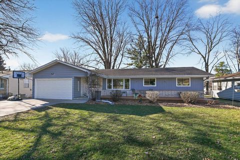 Photo of 5017 E Buckeye Road, Madison, WI 53716 (MLS # 2019294)