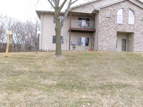 Photo of 333 Starkweather Drive, Beaver Dam, WI 53916 (MLS # 2015286)