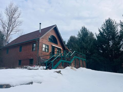Photo of N4750 Whitetail Lane, Elroy, WI 53929 (MLS # 2016224)