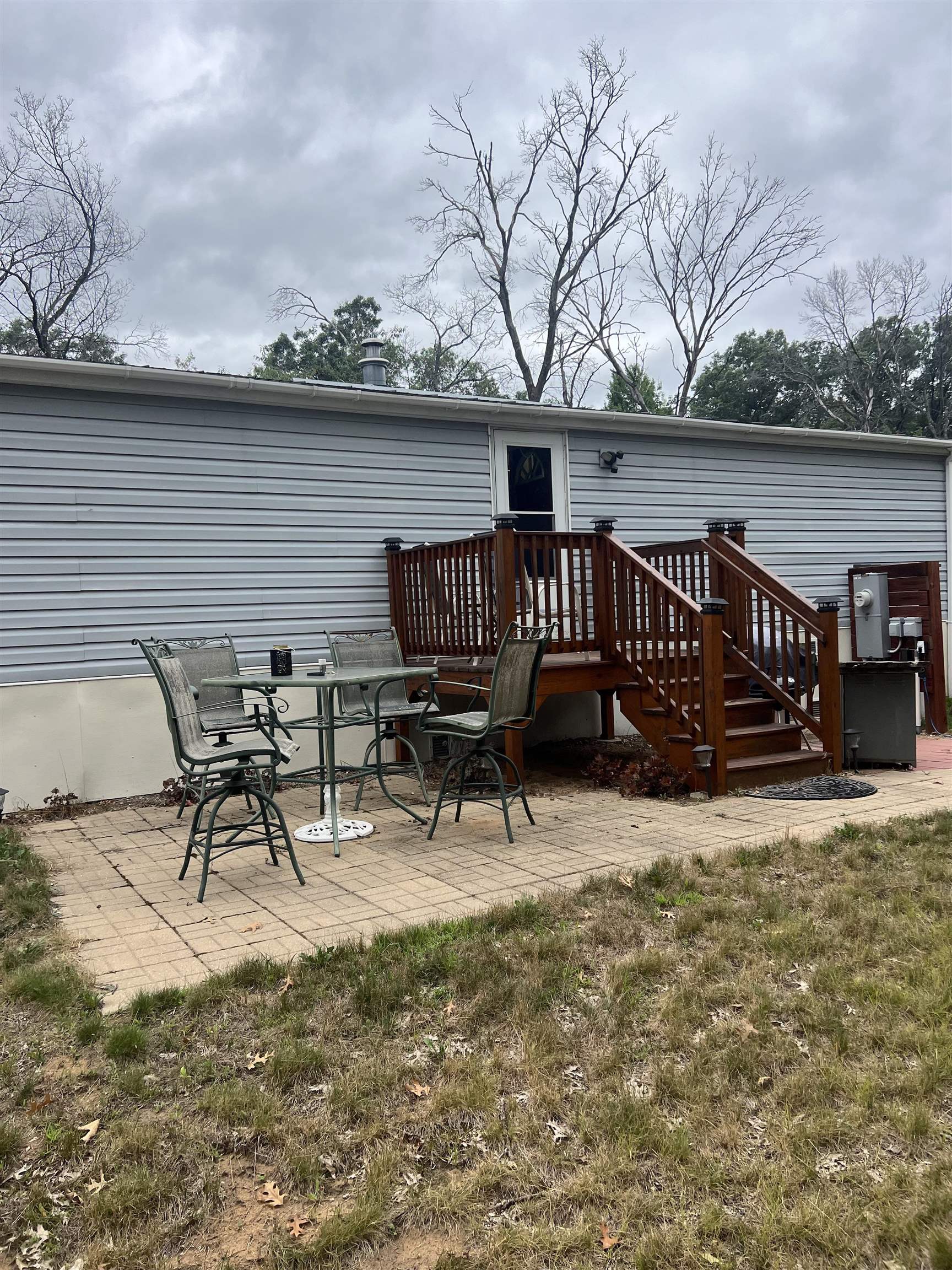 1606 Apache Drive - Photo 2