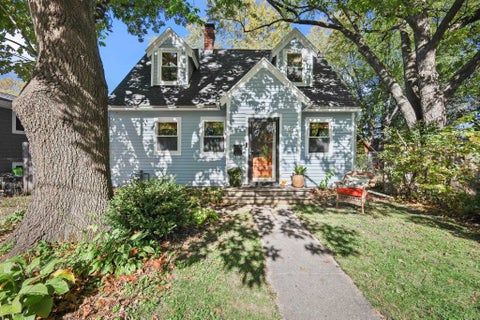 Photo of 1834 Sheridan Street, Madison, WI 53704 (MLS # 2035053)