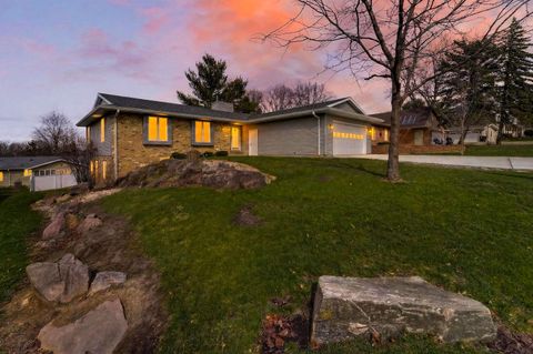 Photo of 1331 Erick Street, Fort Atkinson, WI 53538 (MLS # 2019405)