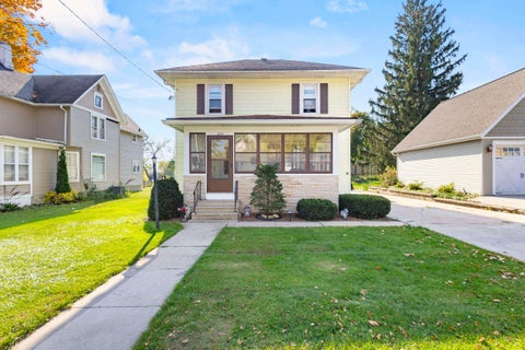 Photo of 204 W Cherry Street, Fox Lake, WI 53933 (MLS # 2035336)