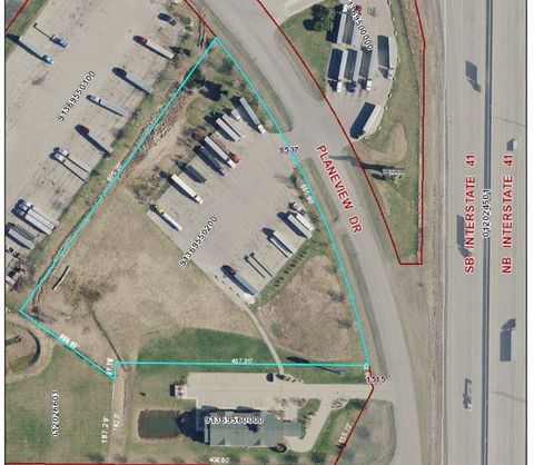 Photo of 1507 Planeview Drive, Oshkosh, WI 54904 (MLS # 1988827)
