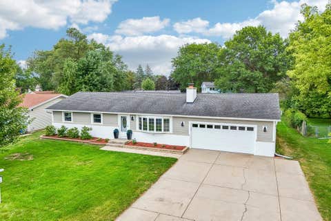 Photo of 806 South Street, Waunakee, WI 53597 (MLS # 2030846)