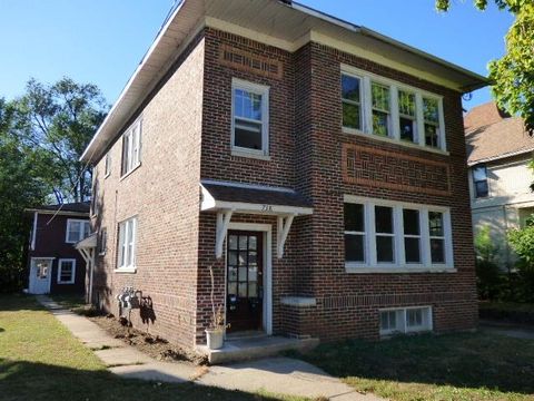 Photo of 738 Moore Street, Beloit, WI 53511 (MLS # 2010112)