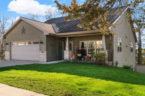 Photo of 919 S Spring Street, Beaver Dam, WI 53916 (MLS # 2021368)