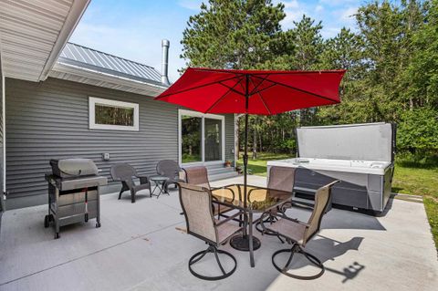 Tiny photo for W6191 Lueck Lane, Princeton, WI 54968 (MLS # 2005272)