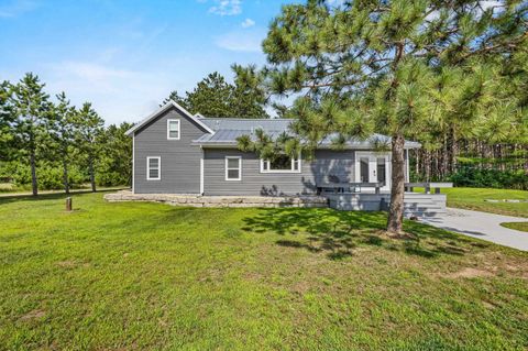 Tiny photo for W6191 Lueck Lane, Princeton, WI 54968 (MLS # 2005272)