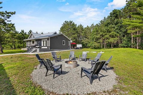Tiny photo for W6191 Lueck Lane, Princeton, WI 54968 (MLS # 2005272)