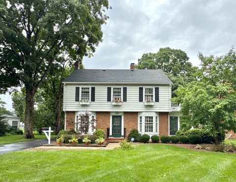 Photo of 1875 Sherwood SW Drive, Beloit, WI 53511 (MLS # 2013976)