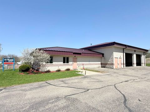 Photo of 819 Walsh Road, Madison, WI 53714 (MLS # 2024418)