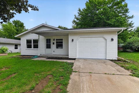 Photo of 525 Berry Street, Stoughton, WI 53589 (MLS # 2030367)