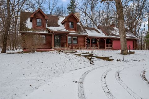Photo of 5101 S Johnson Road, Beloit, WI 53511 (MLS # 2015123)