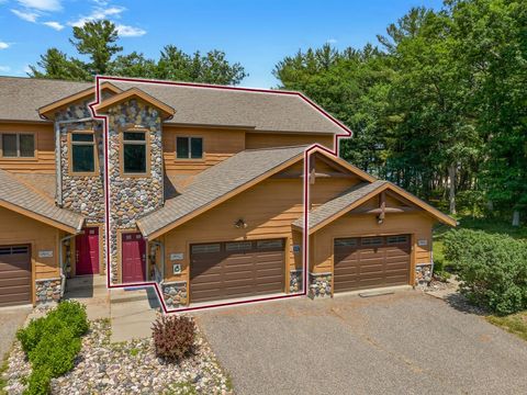 Photo of W4231 Vista Circle, Mauston, WI 53948 (MLS # 2014344)